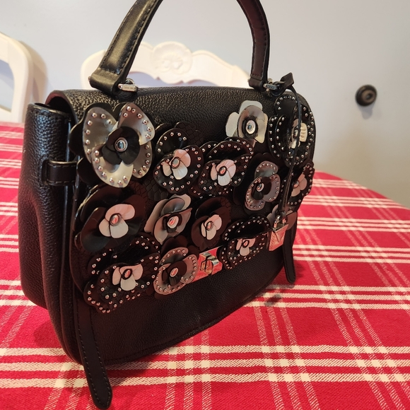 ❤️❤️MICHAEL KORS FLORAL BAG❤️❤️ - Picture 3 of 3